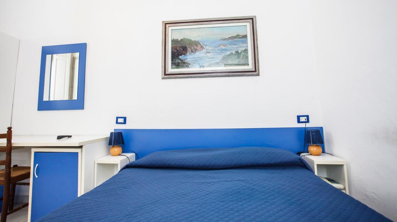 Hotel Rex Viareggio Bagian luar foto