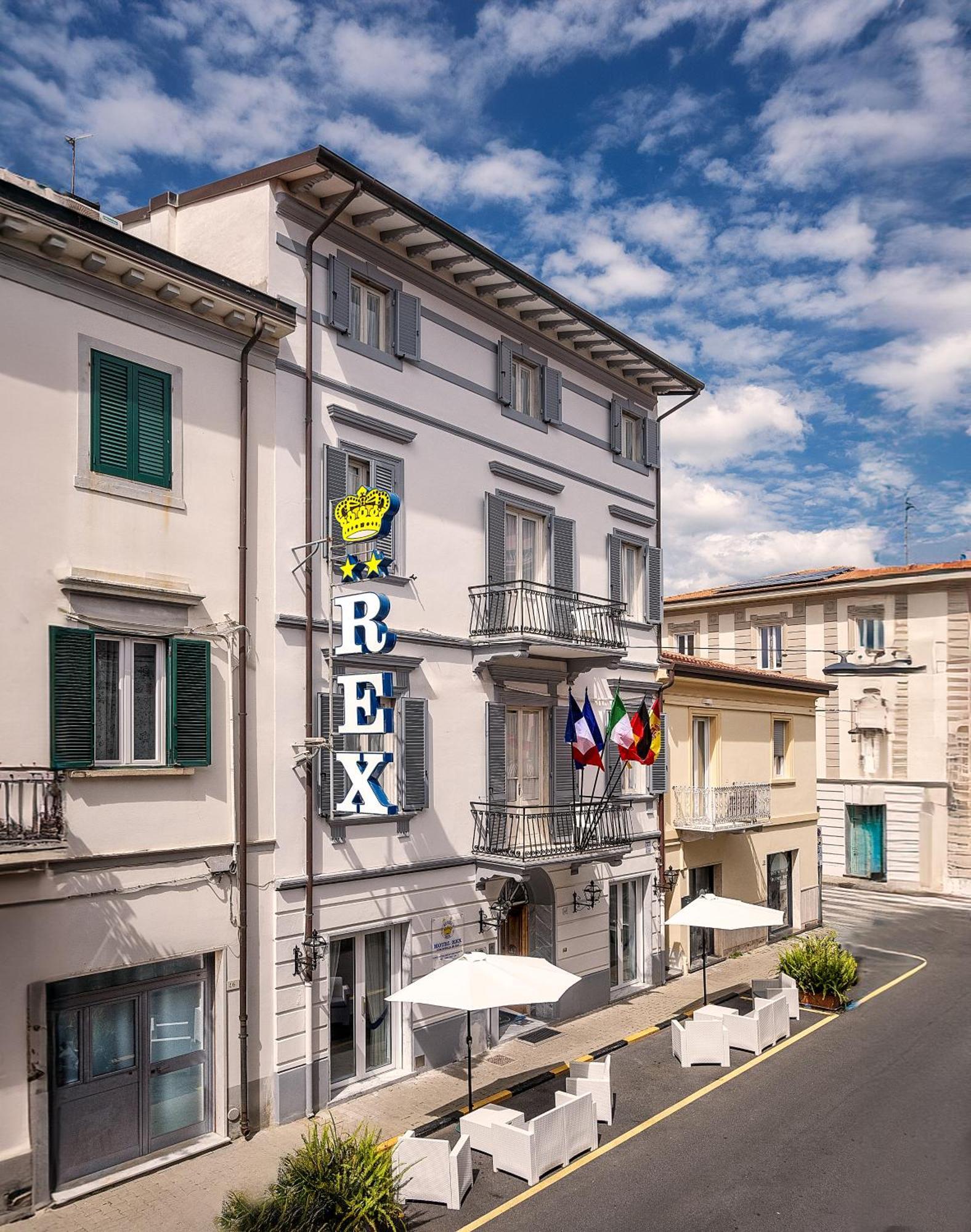 Hotel Rex Viareggio Bagian luar foto